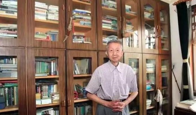 诗人流沙河去世：前面是终点站，下车无遗憾了