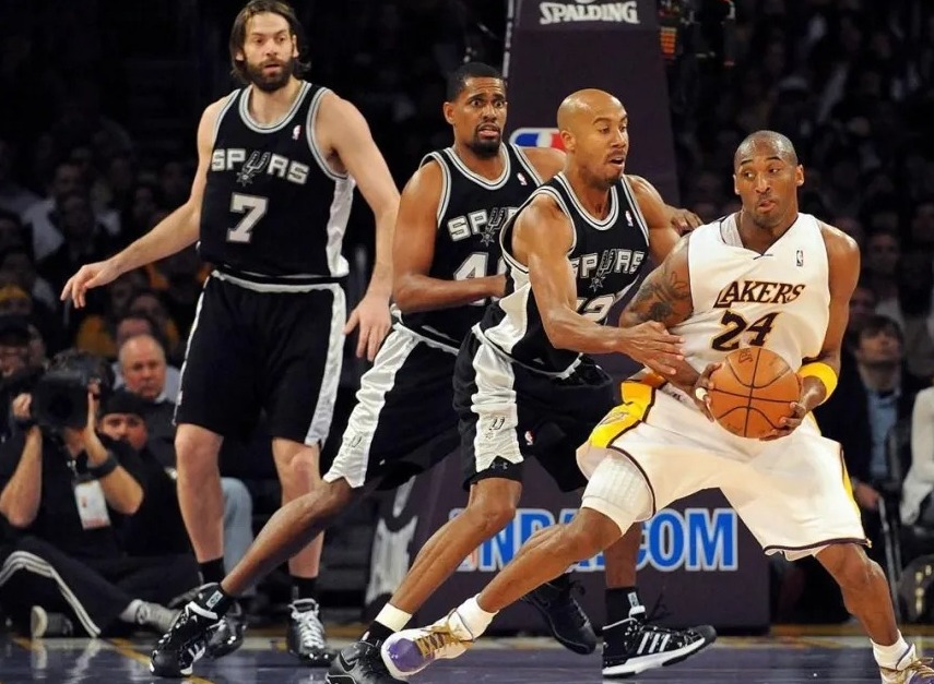 NBA2kol23D球员推荐之——04版布鲁斯·鲍文